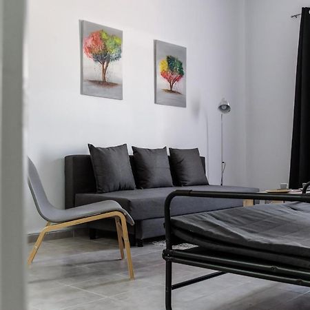Minimalistic Apartment Petros Heraclión Exterior foto